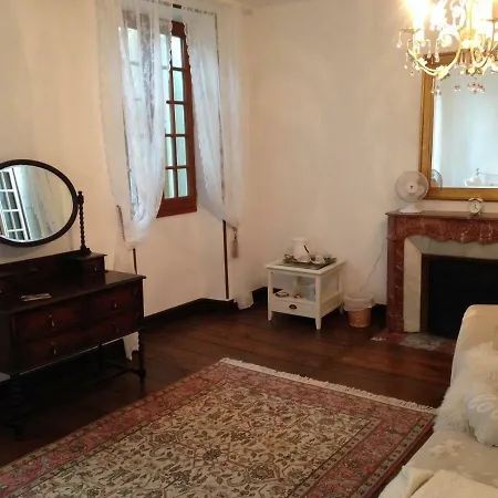 Maison Saffores Bed & Breakfast 3*